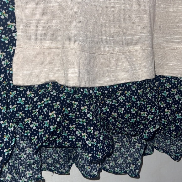 🦋4/$25 Sleeveless V-Neck Tunic Various Sizes Available - Picture 11 of 15